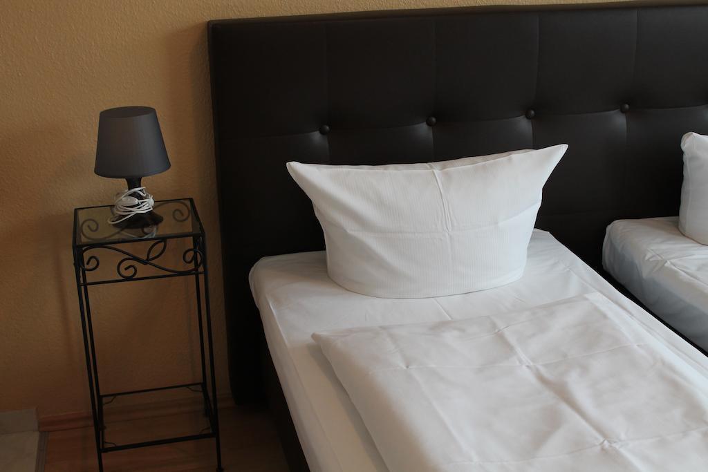 City Hotel Frankfurt Frankfurt am Main Zimmer foto