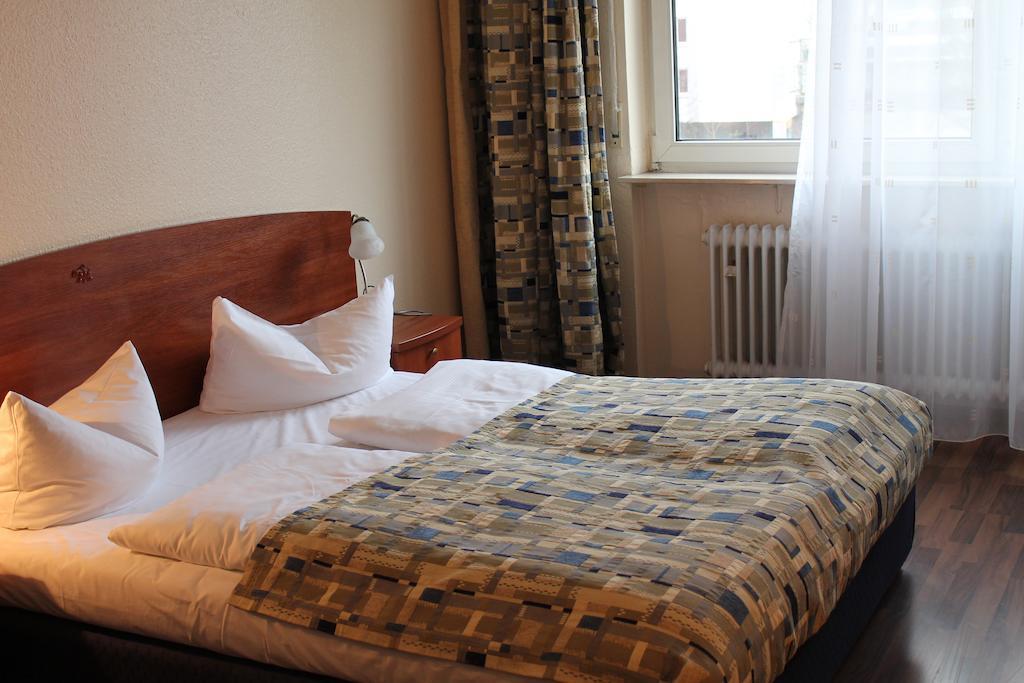City Hotel Frankfurt Frankfurt am Main Zimmer foto
