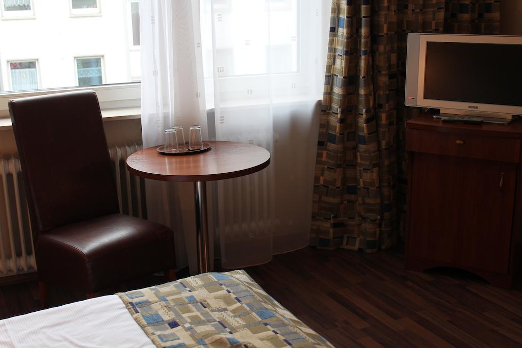 City Hotel Frankfurt Frankfurt am Main Zimmer foto