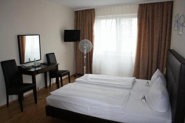 City Hotel Frankfurt Frankfurt am Main Zimmer foto